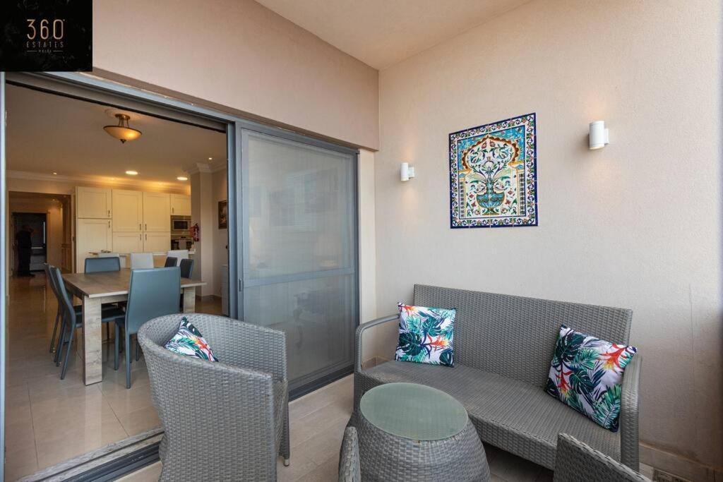 One Of A Kind, Seafront Property In St Georges Bay By 360 Estates San Julián Exterior foto