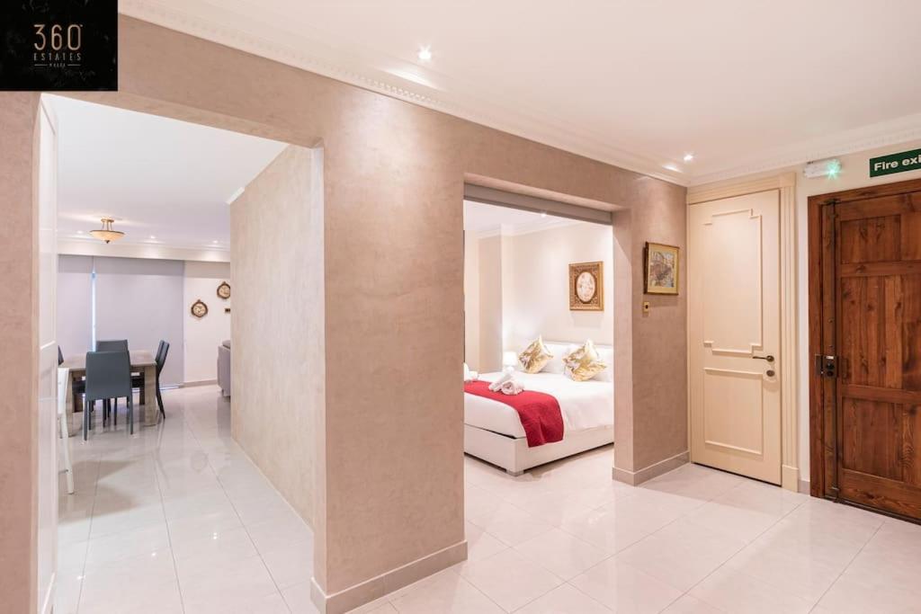 One Of A Kind, Seafront Property In St Georges Bay By 360 Estates San Julián Exterior foto